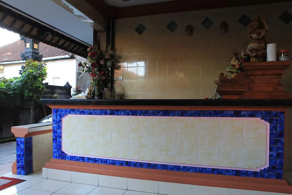 Guest house Cempaka 3 Losmen