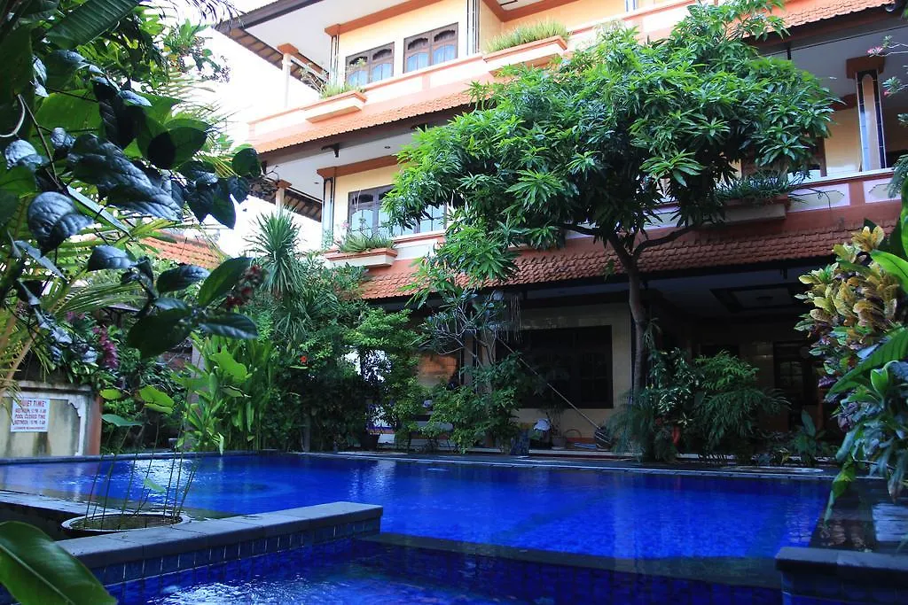** Guest house Cempaka 3 Losmen Indonesia