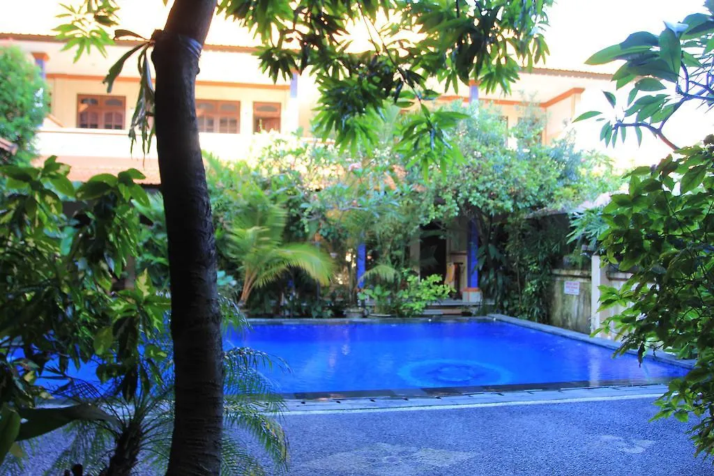 Guest house Cempaka 3 Losmen