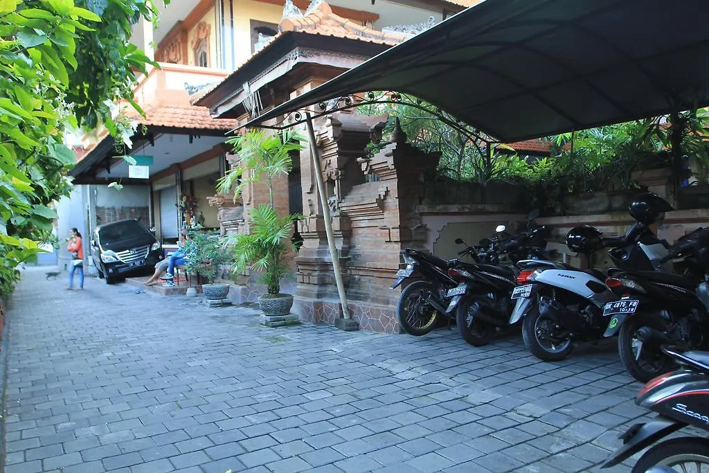 Cempaka 3 Losmen Kuta Lombok